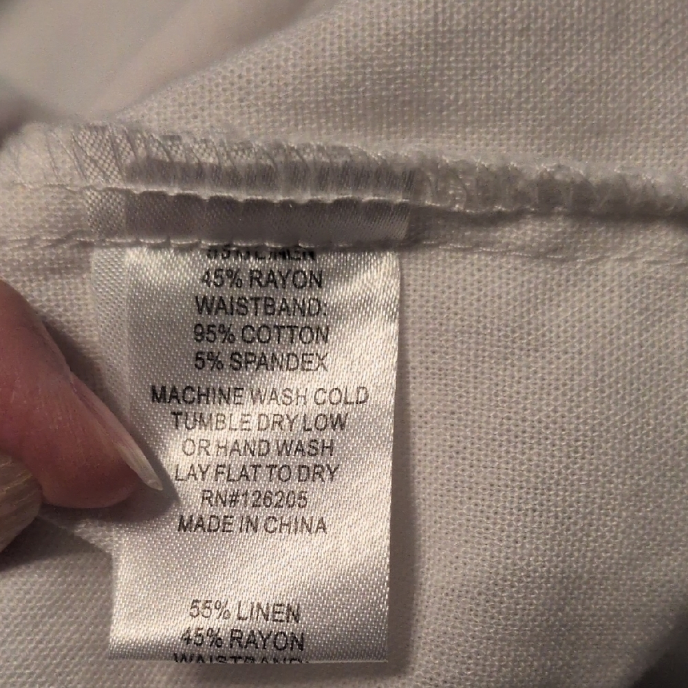 Just Living White Wide Leg Pants - Picture 7 of 7